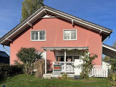 Ihr neues Zuhause in idyllischer Ortsrandlage von Billingshausen! Ein Paradies für Pferdeliebhaber.