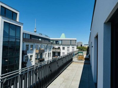 Bezugsfreies Penthouse mit 3 Zimmern im Neubau "Embassy" am Märkischen Museum in Berlin-Mitte
