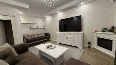 Exklusive 2-Zimmer-Wohnung mit Balkon und EBK in Mönchengladbach