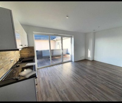 Modern ausgestattete 2-Zimmer-Wohnung mit Dachterrasse + Stellplatz in Kronshagen bei Kiel!
