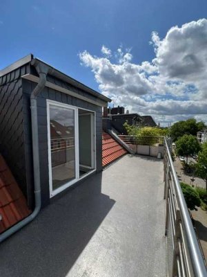 Schöne 3,5-Zimmer Maisonette-Wohnung mit Dachterasse in Bremen