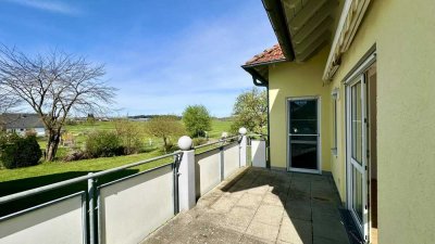 Sonnige 3 ZW mit großem Balkon in Feldrandlage