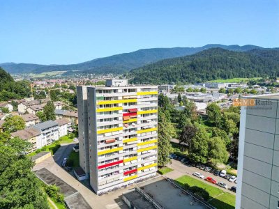 IMMORath.de - Wohnung in der obersten Etage in Waldkirch mit Ausblick