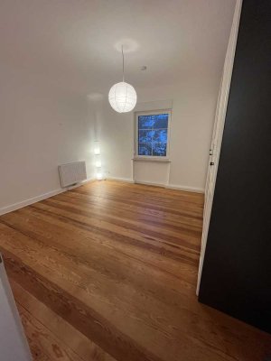 Großzügige 3 ZKB-Wohnung direkt am Park