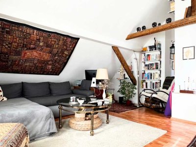 Charmante Dachgeschosswohnung mit historischem Flair und modernem Komfort im Zentrum von Langen