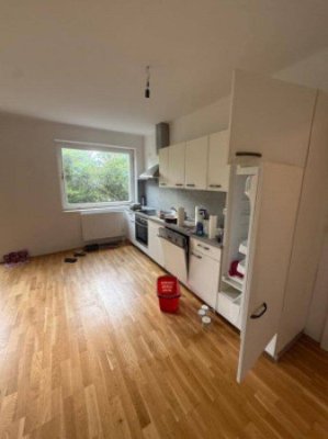 Ruhig gelegene 2 Zimmer Erdgeschosswohnung in der Nähe des Lainzer Tiergartens