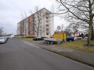 2 - Zimmerwohnung in guter Lage und mit Blick über Mainz-Mombach