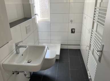 Für Kapitalanleger! Vollsanierte vermietete Wohnung in Fedderwardergroden