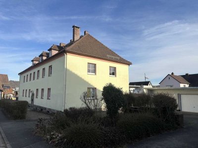 Handwerkertraum - Geräumige 4-Zimmer-Wohnung mit Garten und Garage!