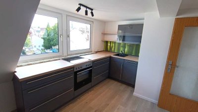 2-Zimmer-Wohnung am Rosengarten – renoviert – mit Einbauküche  - Provisionsfrei von Privat