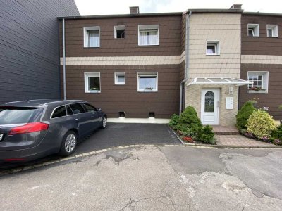 Sehr schöne und ruhige 3,5-Zimmer-Wohnung mit Balkon in Oberhausen Bermensfeld