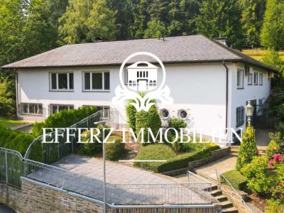 Großzügiges Anwesen mit parkähnlichem Grundstück und traumhaftem Panoramablick!