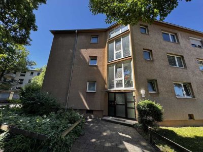Praktisch geschnittene 2-Zimmer-Wohnung freut sich auf neue Mieter