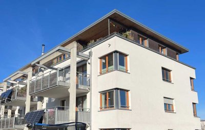 Attraktive 4-Zimmer-Wohnung mit großem Balkon & TG-Stellpatz!