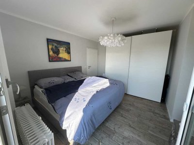 Moderne 2-Zimmer-Wohnung mit großer Dachterrasse in Moosach – ruhig, sonnig & top angebunden