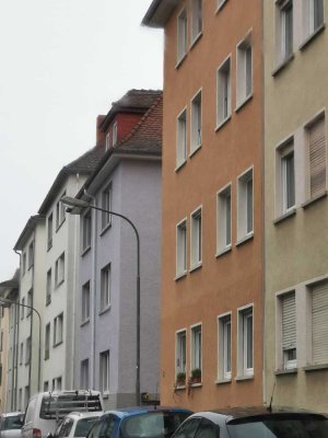 WG Gesucht - Sanierte 4-Zimmer Wohnung mitten im Herzen von Gießen