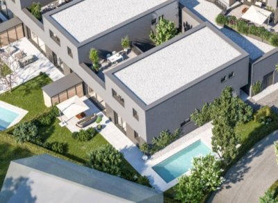 5 Zi Wohnung im Townhousestil - Garten, Pool &amp; Terrassen - Provisionsfrei für den Käufer