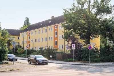 Erdgeschosswohnung mit Wohnküche // EG rechts