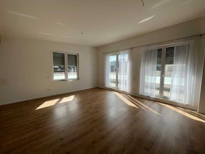 Sofort bezugsfertige Penthouse-Wohnung mit toller Dachterrasse