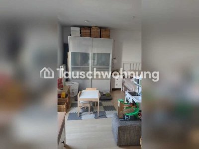 Tauschwohnung: Schöne heller  geräumige 1 Zimmer Wohnung mit großen Balkon