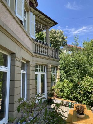 STADTVILLA MIT 3 WOHNETAGEN