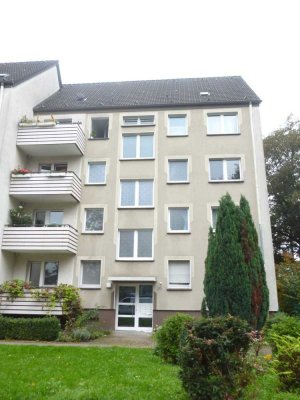 Schöne und gemütliche 2,5 Raum Wohnung in schöner Lage nahe der Ruhr!
