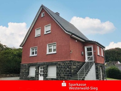 Modernisiertes freistehendes Einfamilienhaus in zentraler Lage