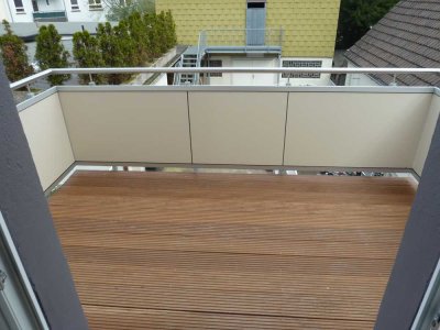 Schöne, modern gestaltete 3-Zimmer-Wohnung mit Wohnküche und Balkon.