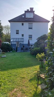 Gemütliche 2,5-Zimmer-DG-Wohnung mit EBK in Kassel-Oberzwehren