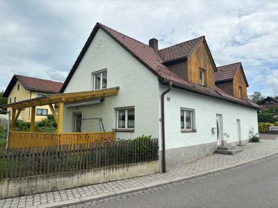 Schnuckeliges Haus mitten in Wenzenbach