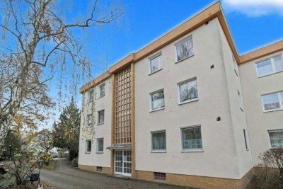3 Zimmerwohnung mit Balkon und 1 Garagenstellplatz, bezugsfrei ab April 2026