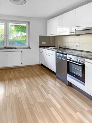 Helle, frisch renovierte 3-Zimmer-EG-Wohnung in Bilk. 5 Jahre Festmietpreis! Provisionfrei