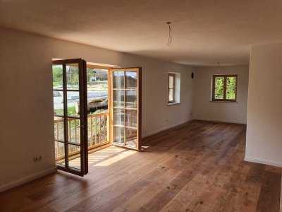 Neubau/ Erstbezug: stilvolle 3,5-Zimmer-Wohnung mit Balkon