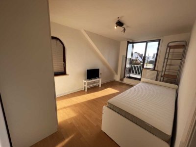 Helle 2-Zimmer-Wohnung in Bremen-Walle mit großzügiger Terrasse und Möbliert