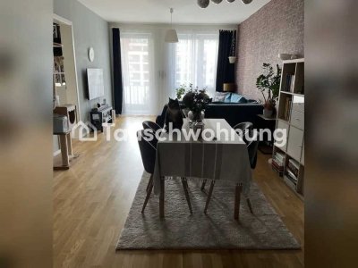 Tauschwohnung: Suche 3 Zimmer Wohnung, Biete 2 Zimmer im Zentrum