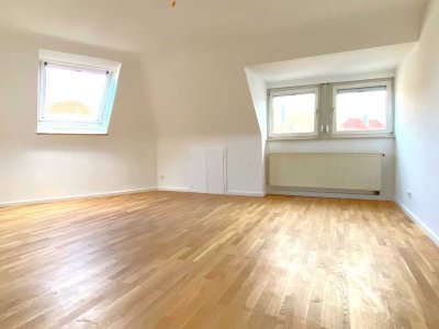 NEU Renovierte 3 Zimmer Wohnung mit Südwestbalkon im Stuttgarter Osten