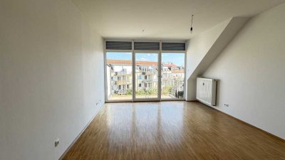 2-Zimmer-Wohnung mit Balkon am Mangfallplatz