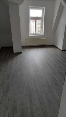 Osterangebot: 1. Kaltmiete geschenkt! 3-Raumwohnung mit Balkon zu vermieten