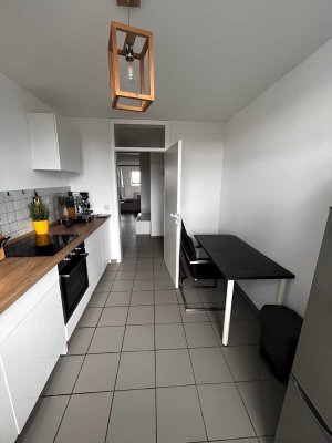 Helle 3-Zimmer Wohnung mit Balkon