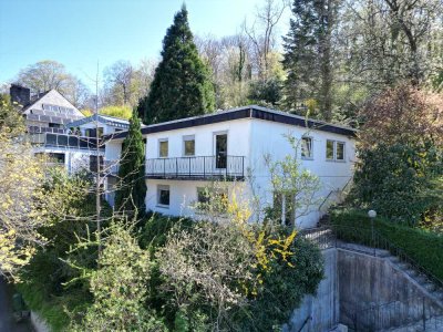 SCHWIND IMMOBILIEN - traumhafte Lage trifft auf Haus/Wohnung mit Optionen