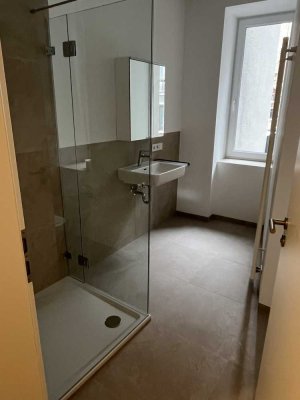 2,5-Zimmer Wohnung in München-Neuhausen mit Wohnküche