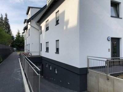 Neuwertige 3-Raum-Wohnung mit Balkon in Leverkusen