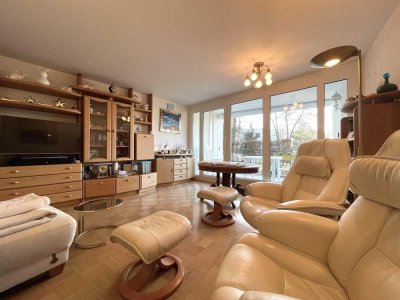 Stuttgart-Botnang: Wunderschöne 3-Zimmer-Wohnung mit Fernblick und Gartenanteil