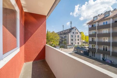 Helles Apartment mit Balkon für Student- U-Bahn Wettersteinplatz, schnelle Anbindung zur TUM