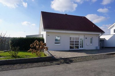 Modernes Wohlfühlhaus für die kleine Familie. Keine Käuferprovision!