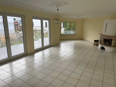 Lichtdurchflutete 3-Zimmer Wohnung mit Balkon am Nachtigallenschlag