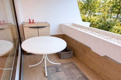 ***Von privat*** Gepflegte 3‑Zimmer Wohnung im 1. OG mit Balkon in Mainz-Finthen