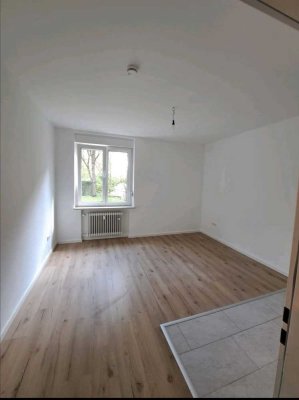 Perfekt geschnittene 1,5-Zimmer-Wohnung in München Aubing ( ABLÖSE )
