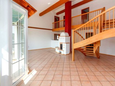 Besonderes Wohnerlebnis im Maisonette-Stil – offen, lichtdurchflutet, mit Balkon, Garten & Terrasse