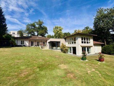 EXKLUSIVE VILLA AM GOLF-PLATZ KRONBERG -